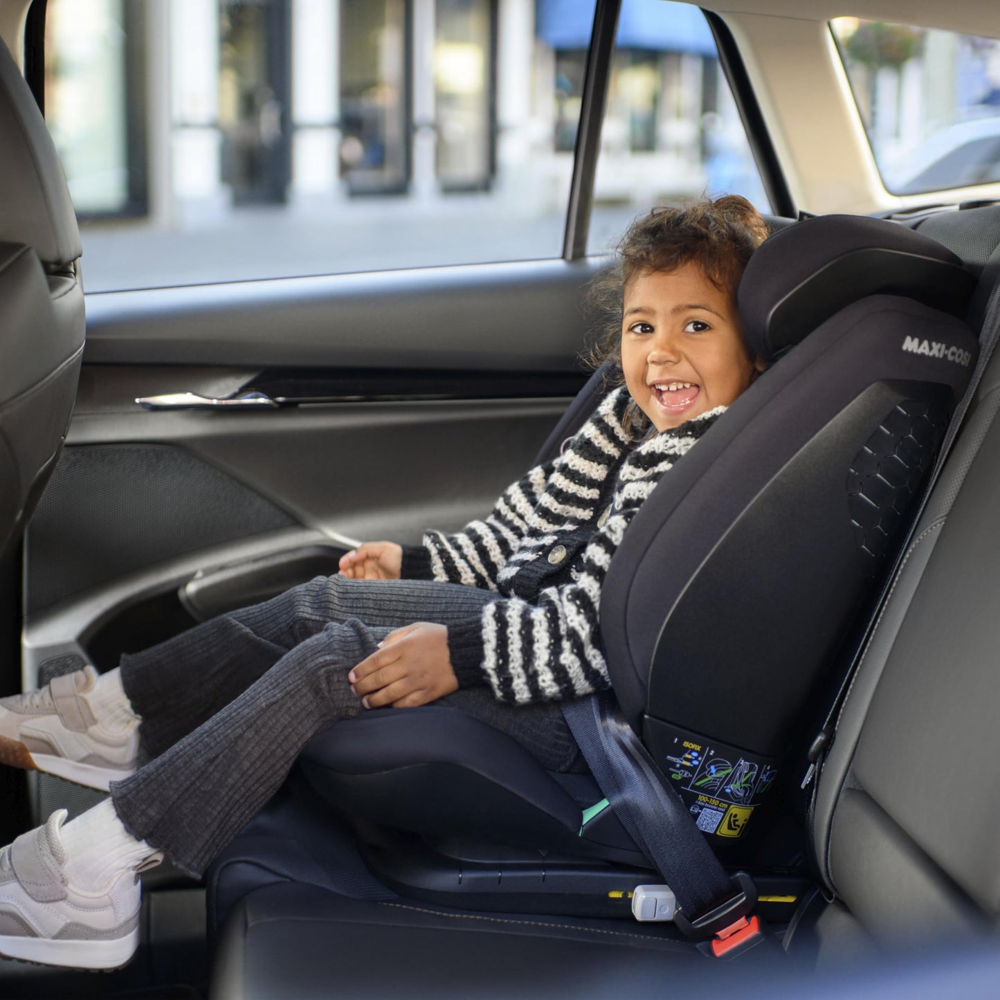Maxi-Cosi RodiFix S i-Size Kindersitz, 100–150 cm, 3,5–12 Jahre, Autositz Kinder, 3 Liegepositionen, Verstellbare Höhe/Breite, G-CELL Side Impact Protection, AirProtect, Tonal Graphite